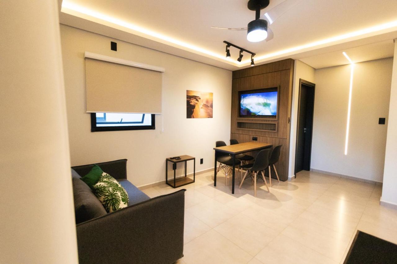 Appartamento Tucasa Flats - Viva Uma Experiencia De Morador! Foz do Iguaçu Esterno foto