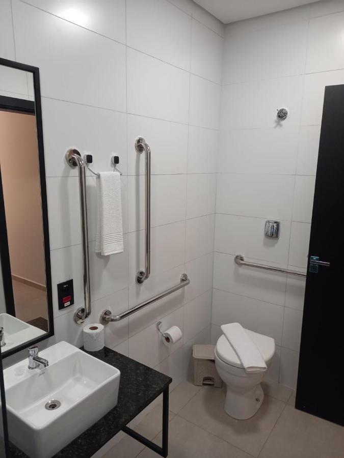 Appartamento Tucasa Flats - Viva Uma Experiencia De Morador! Foz do Iguaçu Esterno foto